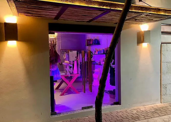 Niik Tulum